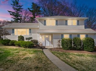 15 Stuckler Ln, Wayne Twp., NJ 07470