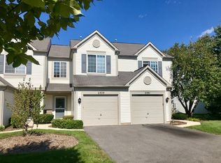 2553 Carrolwood Rd, Naperville, IL 60540