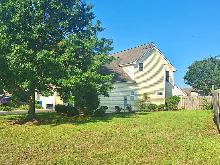 3016 Edward Ct #B — Photo 20