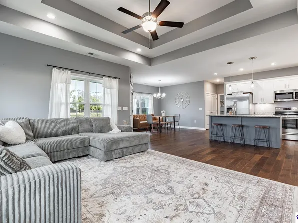 101 Easton Ct, Elizabethtown, KY 42701
