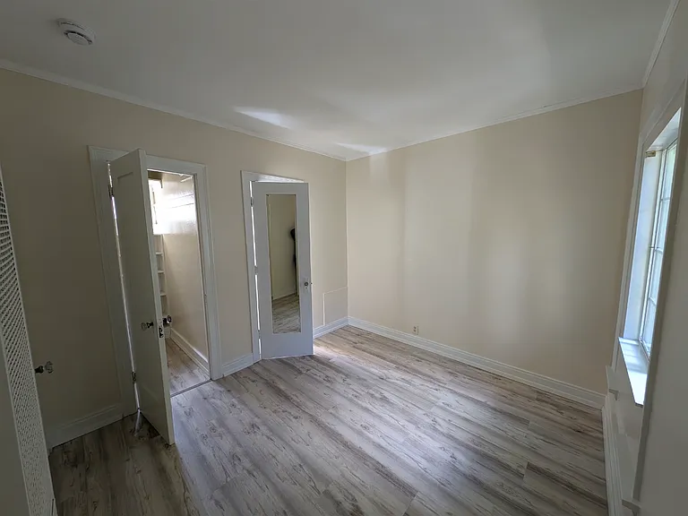 7510 Norton Ave — Photo 13