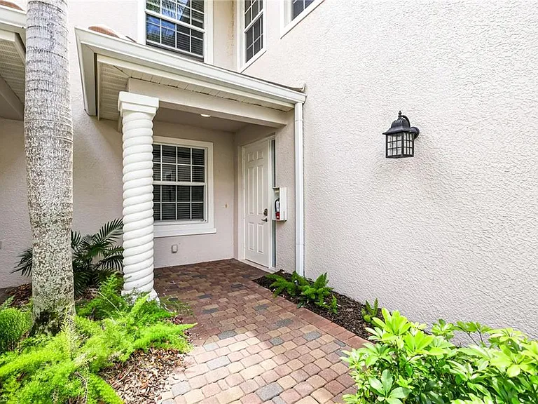 19721 Marino Lake Cir #1002 — Photo 4
