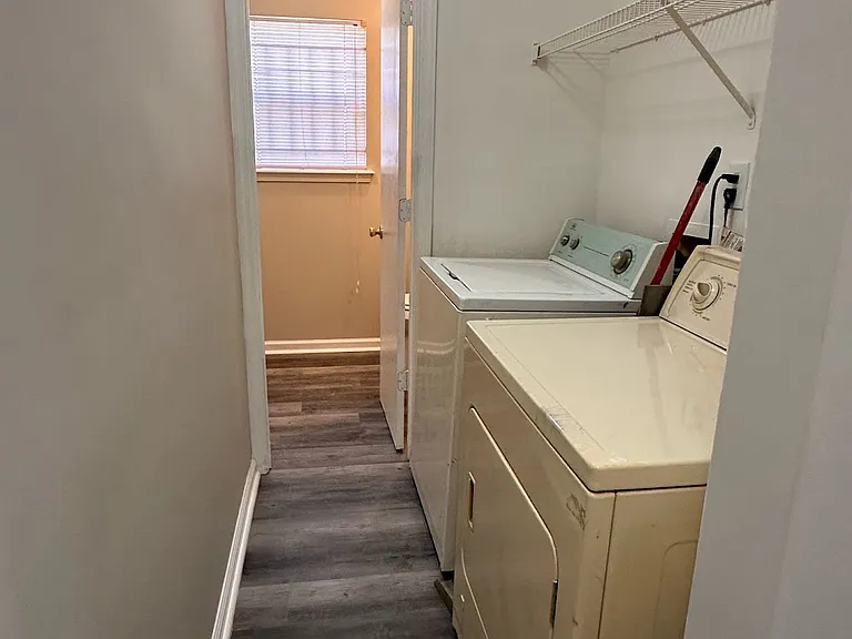1293 Bridges Ave SW — Photo 27