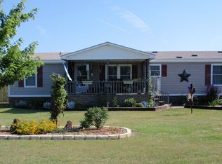 6225 Clarks Neck Rd, Washington, NC 27889