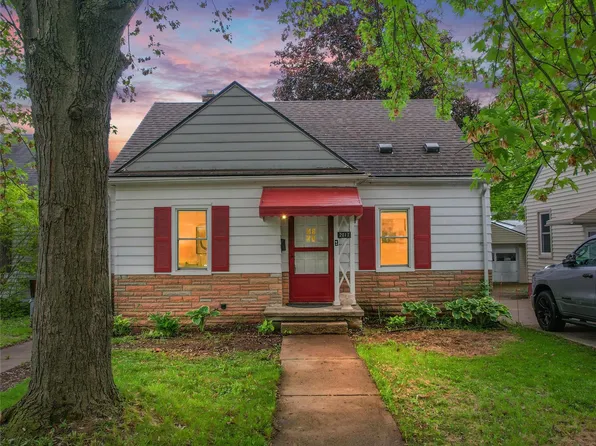 2017 Harding Ave, Ypsilanti, MI 48197