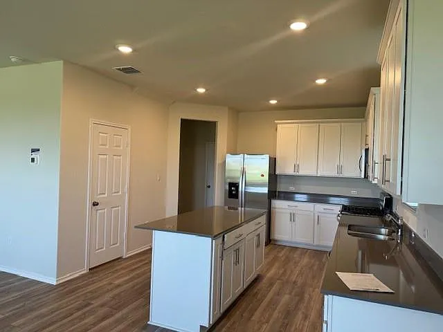 639 Papaya Dr — Photo 17