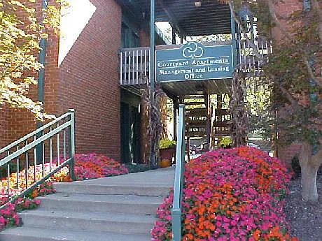 Leasing Office
