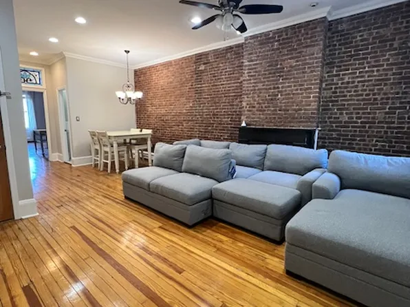 933 Willow Avenue image 1 of 28