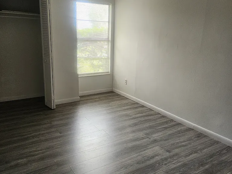 2873 Willow Run #2873 — Photo 13