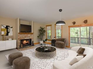 2610 W Christy Trl, Sapphire, NC 28774