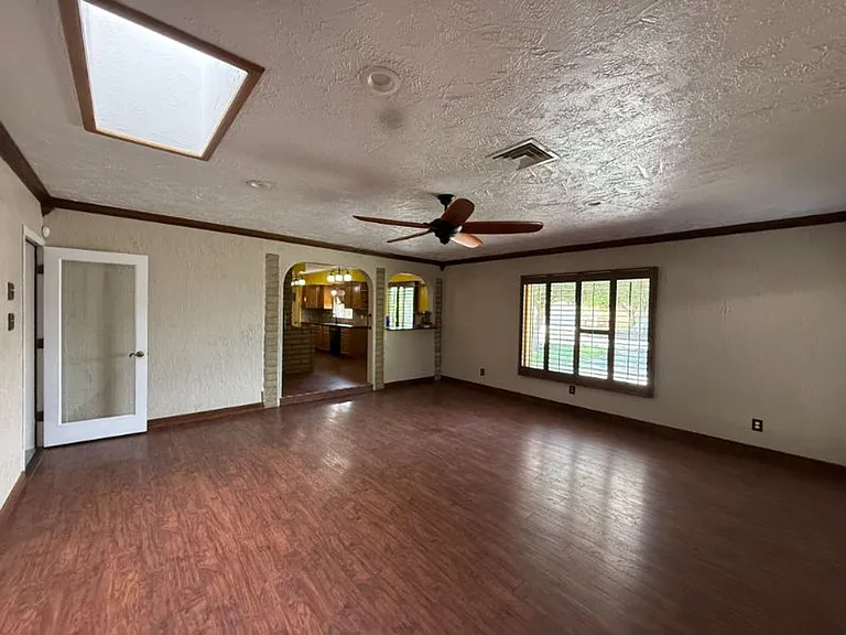 2174 E 25th Pl — Photo 9