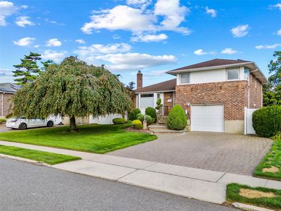 46 Norman Lane, Levittown, NY, 11756