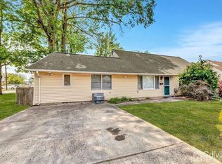 122 Vineyard Rd, Edison, NJ 08817