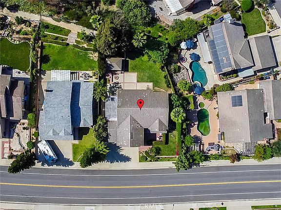 3rd image of 3517 Hawkwood Rd