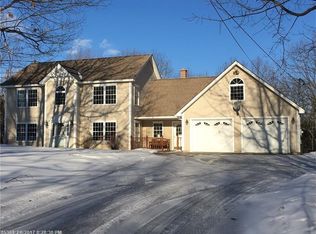 37 Ridge Rd, Lisbon, ME 04252