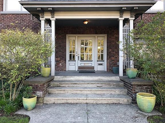 Secured Front Door/entry. Unit is on Top Floor