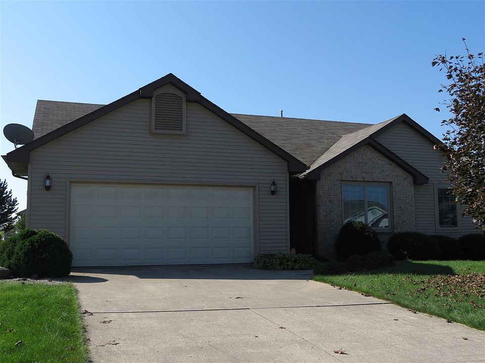 1st image of 1209 Ashwood Dr