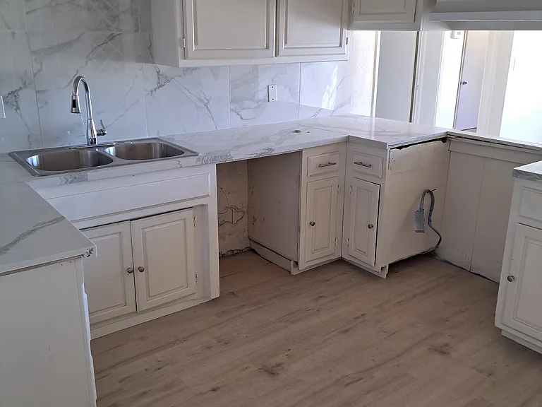 9601 Elk Grove Blvd — Photo 1