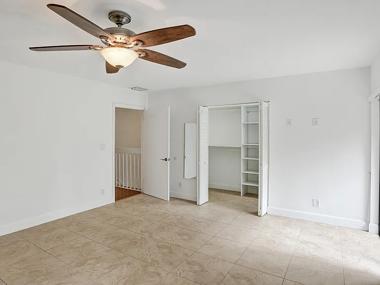 1330 NW 13th St #3 — Photo 60