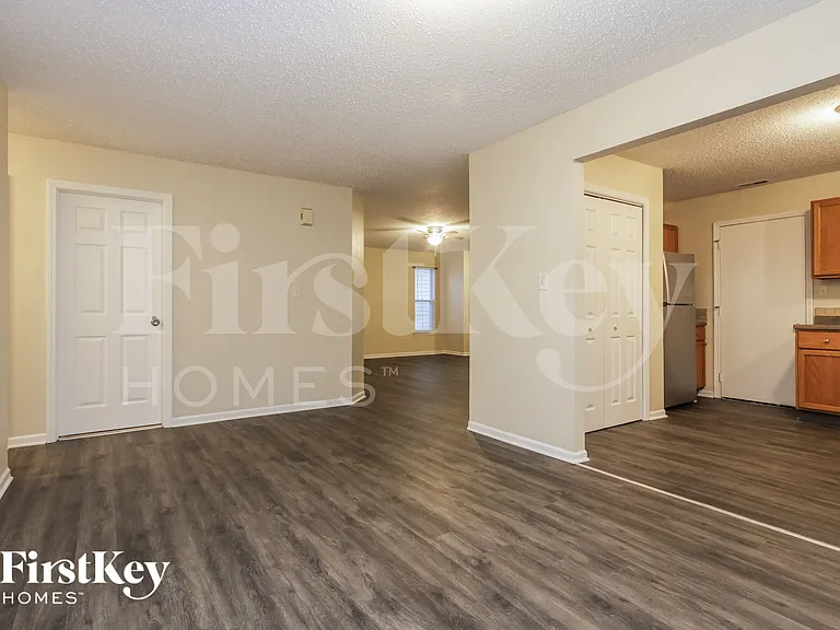 5805 Dollar Forge Dr — Photo 7