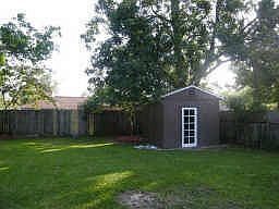 Huge Fenced back yard