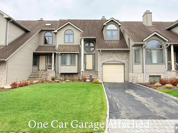 205 Beech Ct, Norwood, NJ 07648