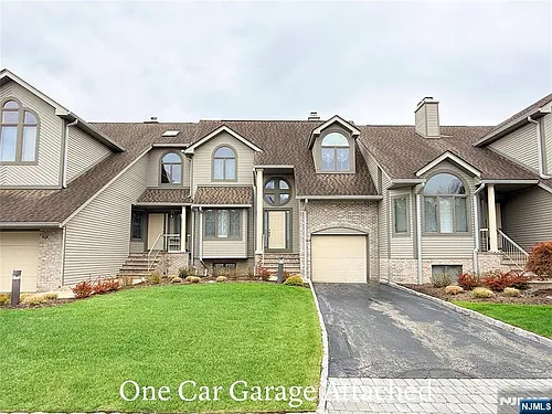 205 Beech Ct Photo 1