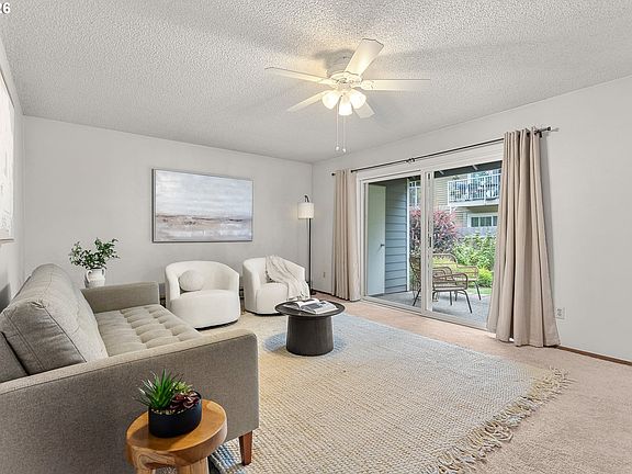 5th image of 10935 SW Meadowbrook Dr