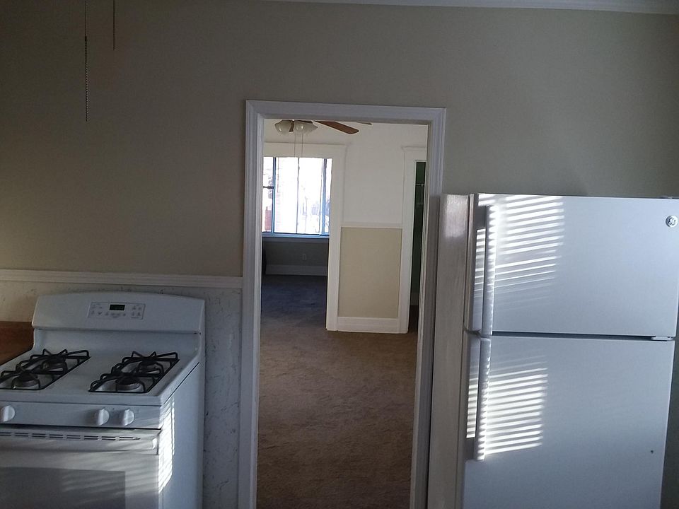 3253 Yemans Ave Hamtramck, MI, 48212 Apartments for Rent Zillow