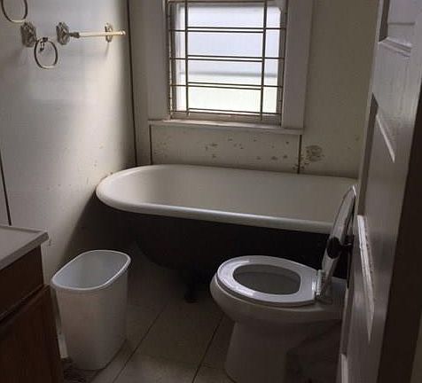 5th image of 12508 Rexford Ave