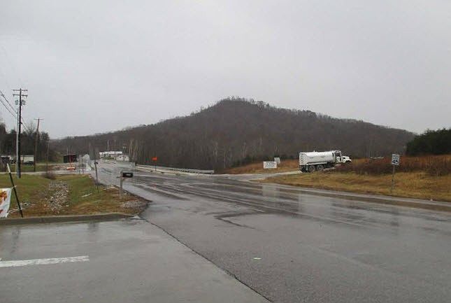 2nd image of 1432 Winchester Rd