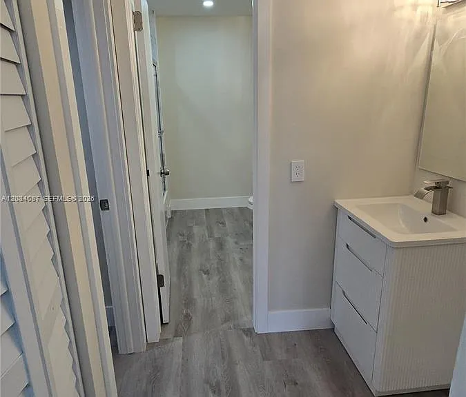9124 Collins Ave #304 — Photo 5
