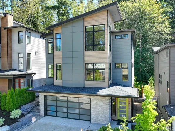 4262 216th Pl SE, Issaquah, WA 98029