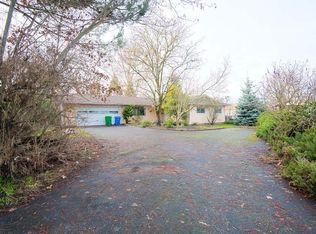 1055 Mayfair Ln, Grants Pass, OR 97527