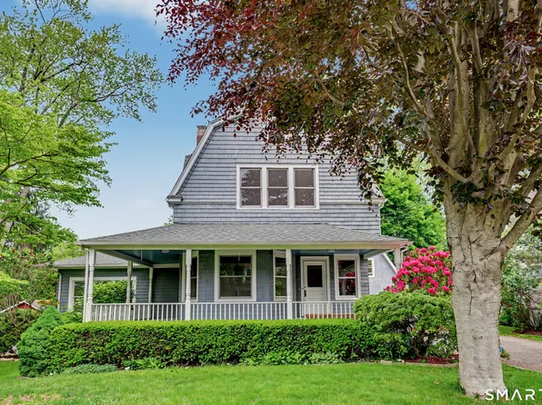 15 Shorelands Pl, Old Greenwich, CT 06870