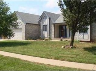2005 S Cypress St, Wichita, KS 67207