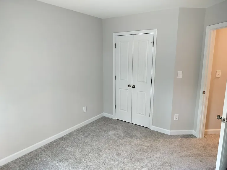 1051 McKay Dr — Photo 14
