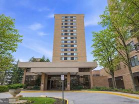 3713 George Mason Dr