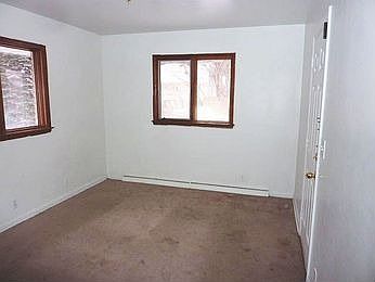 2nd image of 2721 Concord St