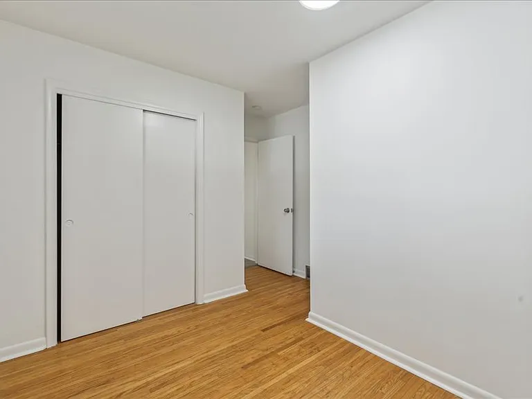 3301 Mulberry St — Photo 3