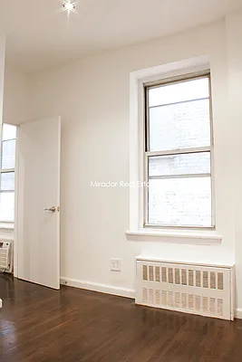 Rented by Mirador Real Estate | media 5