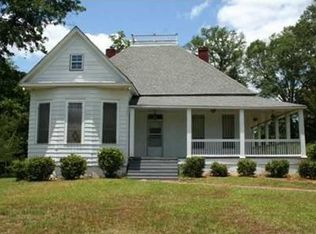 215 Railroad Ave, Terry, MS 39170