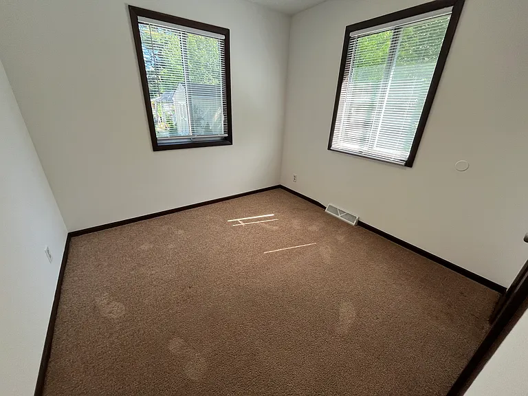 2524 Plymouth Rock Ave — Photo 11