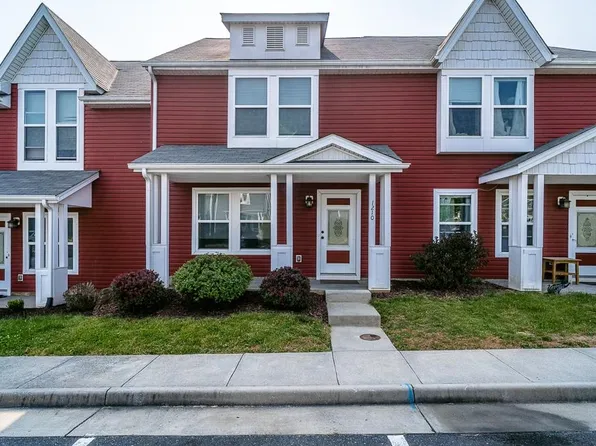 1210 Poets Ct, Harrisonburg, VA 22802