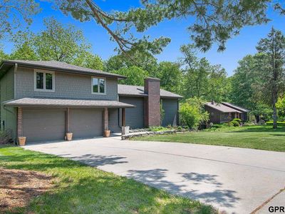 10925 N 61st St, Omaha, NE, 68152