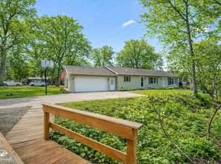 1937 W Potawatamie Trl, Kankakee, IL 60901