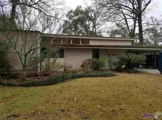 11566 Robin Hood Dr, Baton Rouge, LA 70815