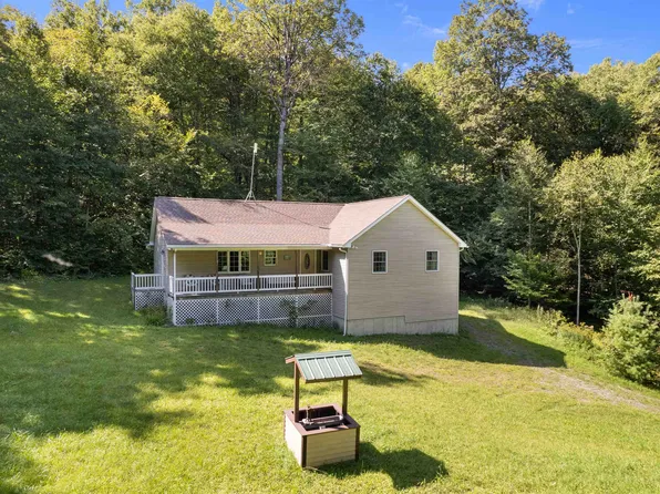 324 Josh Road, Halifax, VT 05358