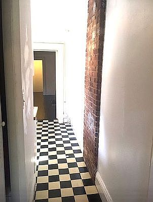 5th image of 258 W 12th St #4