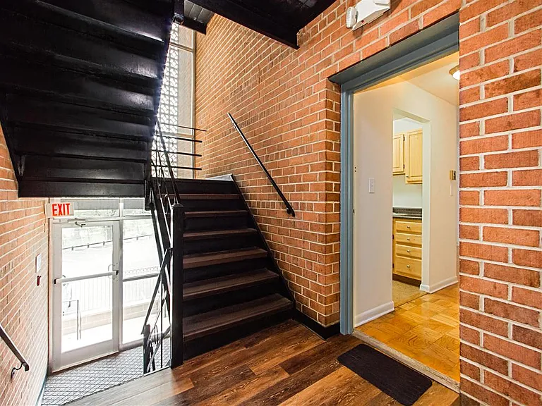Chillum Apartments — Photo 17